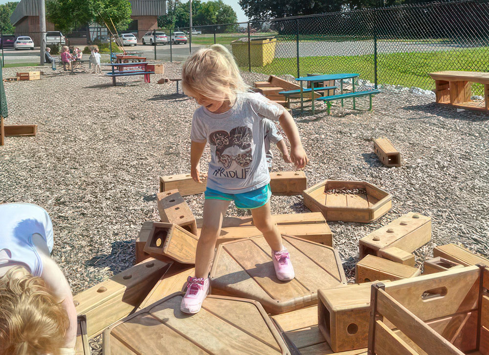 Regular Outdoor Play For Healthy Bodies and Minds